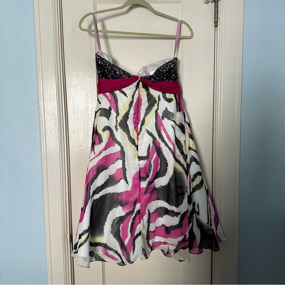 Blush Prom by Alexia Dress Strapless Zebra Print w/ Pink Sequins Formal Size 8 - Picture 3 of 11